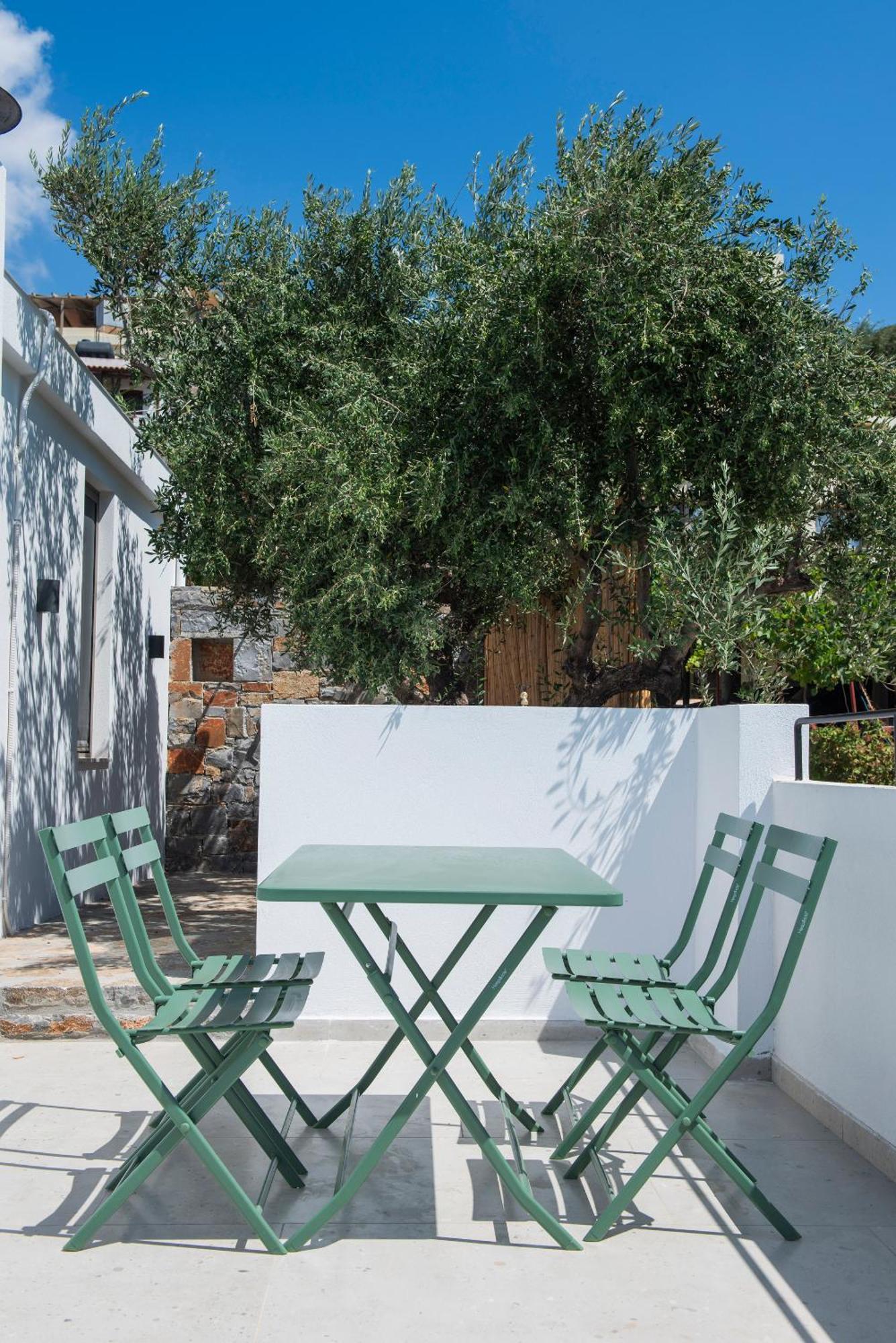 Gioma Garden Villas Istro Exterior photo