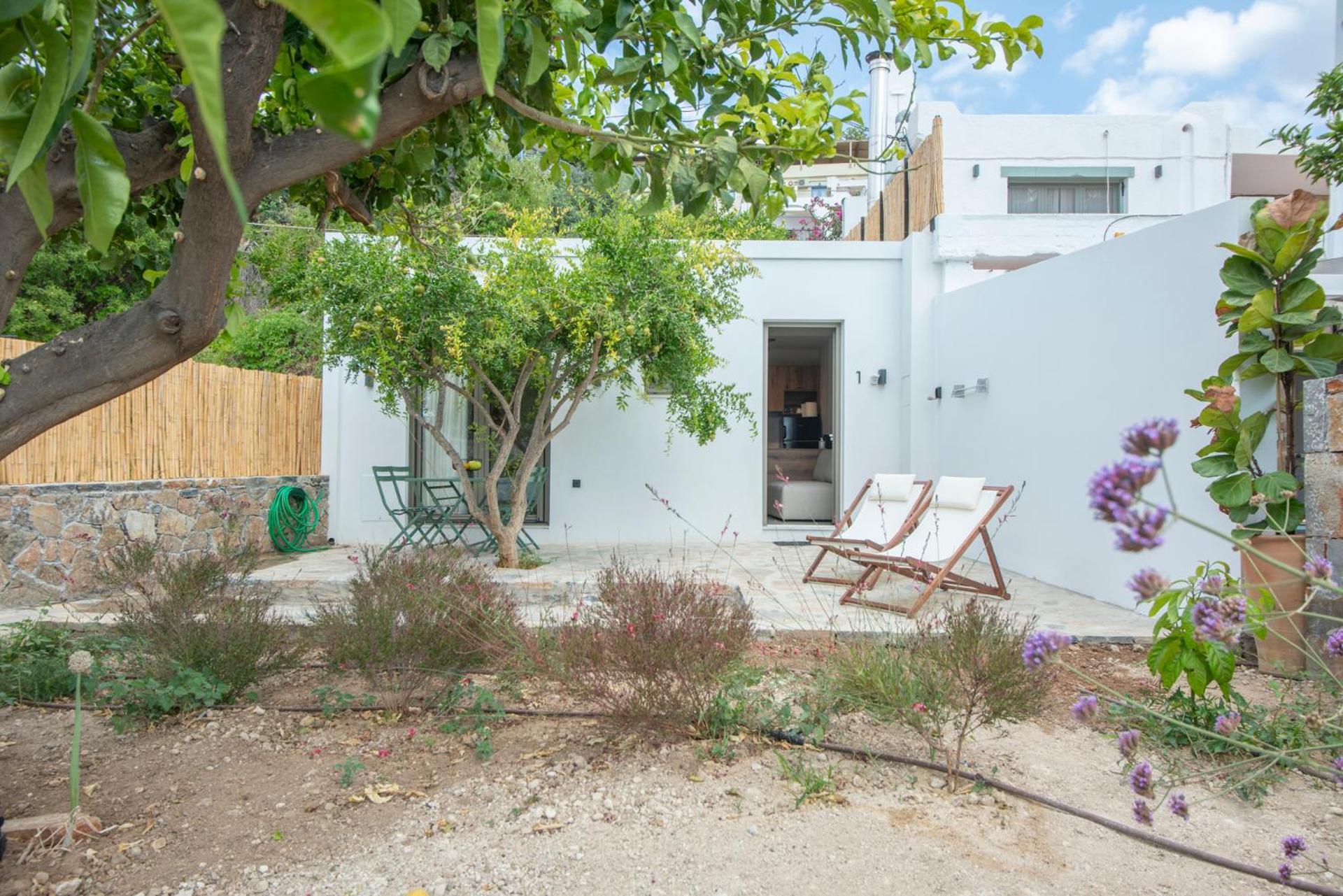 Gioma Garden Villas Istro Exterior photo